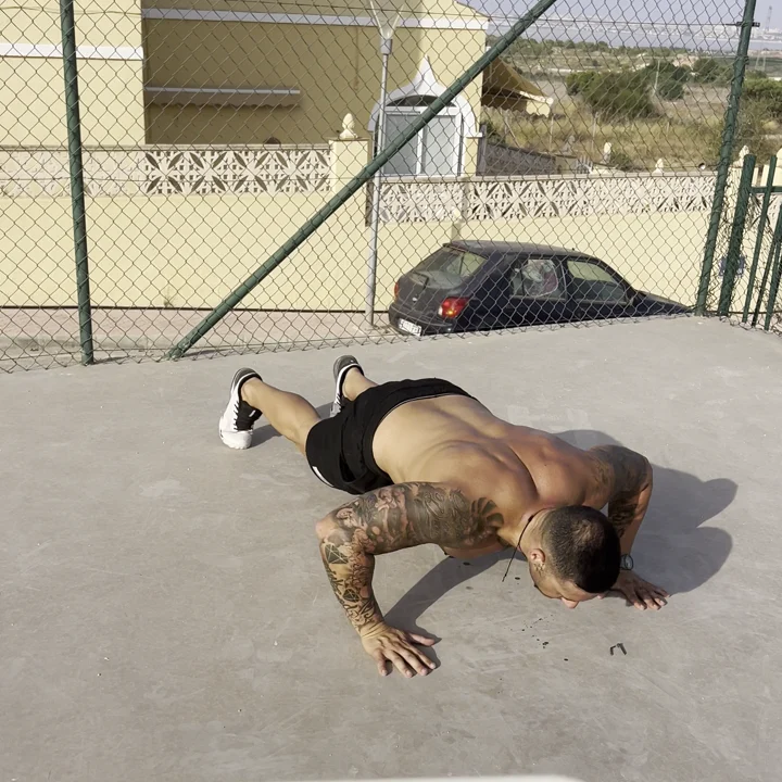 5 Flexiones con palmada